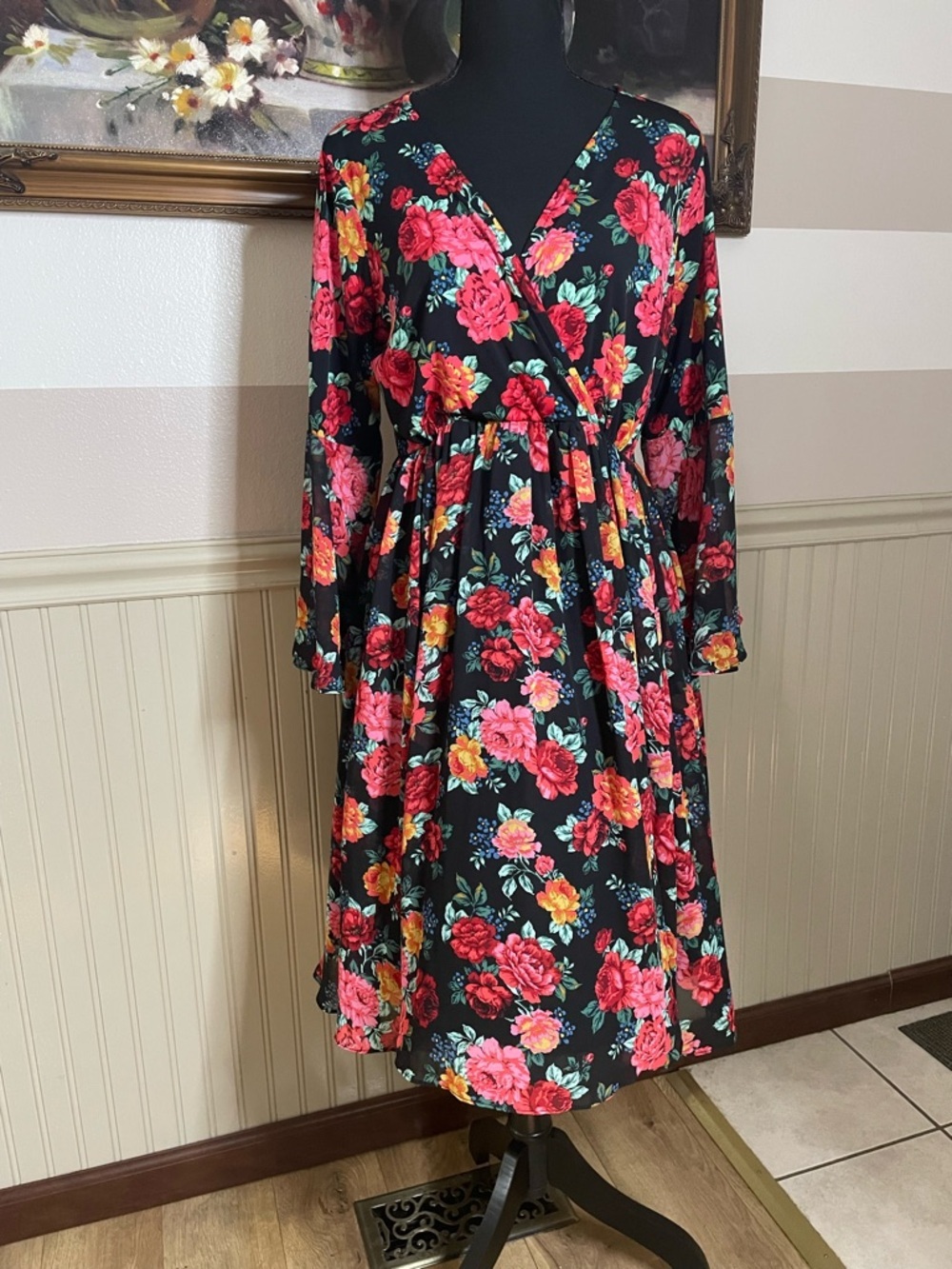 Torrid MINI CHIFFON AND STUDIO
KNIT SURPLICE
DRESS Black Floral Dress - Picture 3 of 17